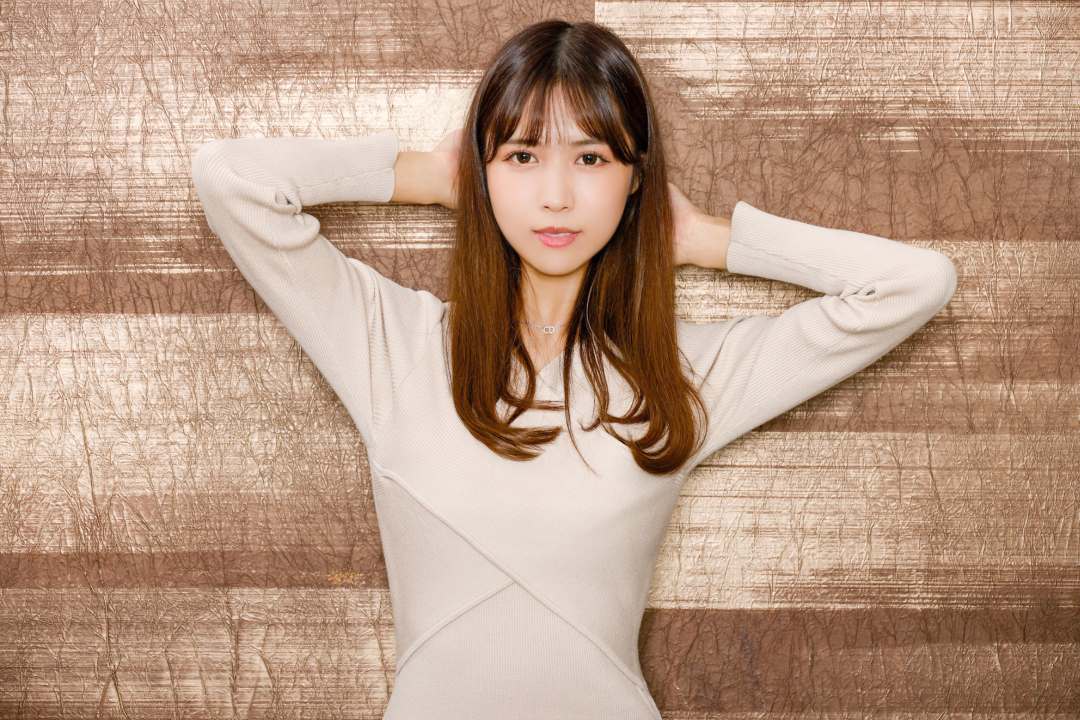 并木爱奈(並木あいな,Namiki Aina)