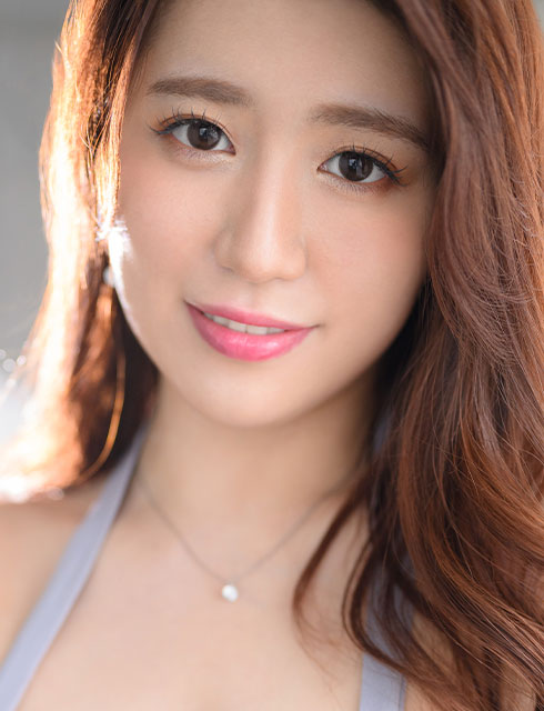 柳花莲(柳かれん,Yanagi Karen)
