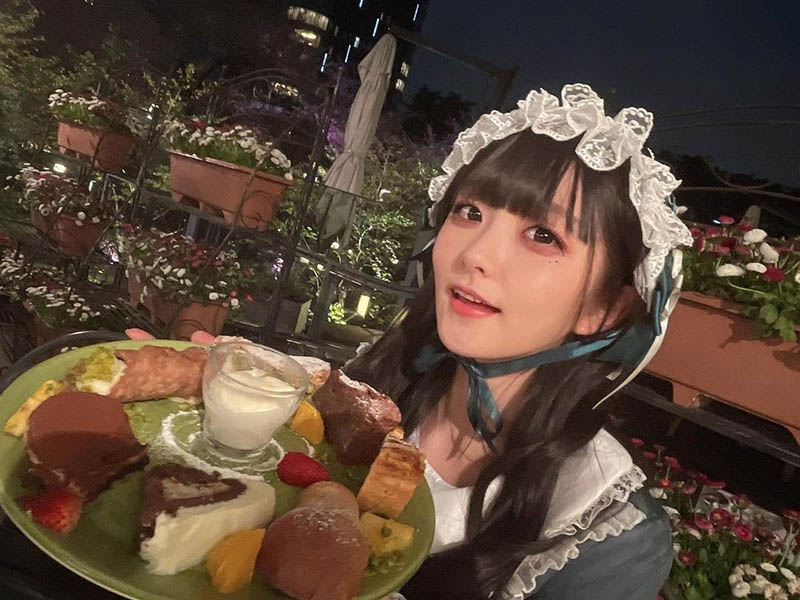 青空ひかり(青空光,Aozora hikari)