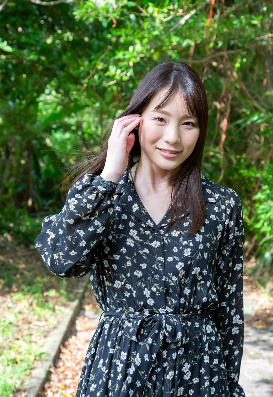 鈴村あいり(铃村爱里,Suzumura airi)