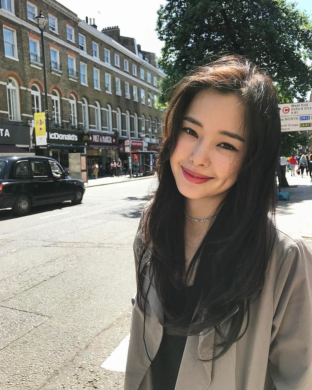 Lee Ha-nee(李荷妮)