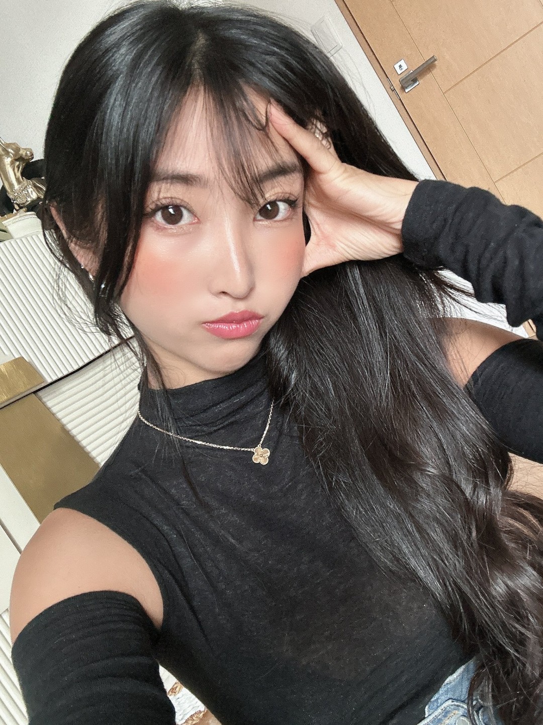 水稀美里(水川スミレ,Mizukawa Sumire)