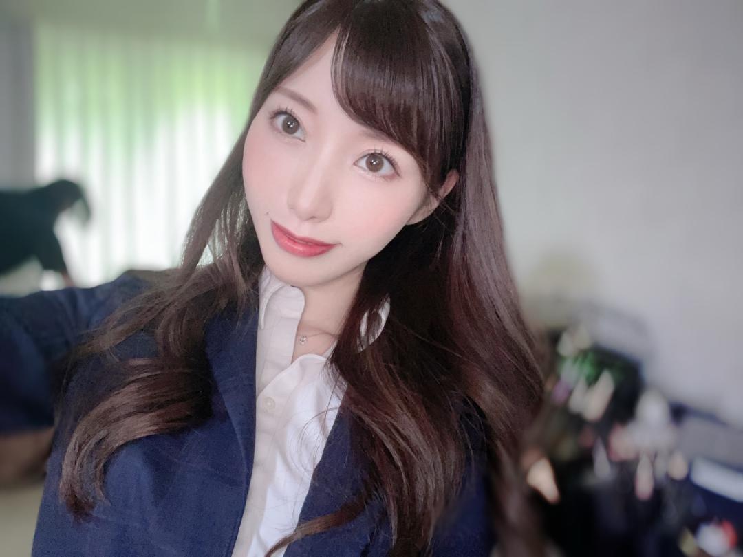 鹫见堇(鷲見すみれ,Sumi Sumire)