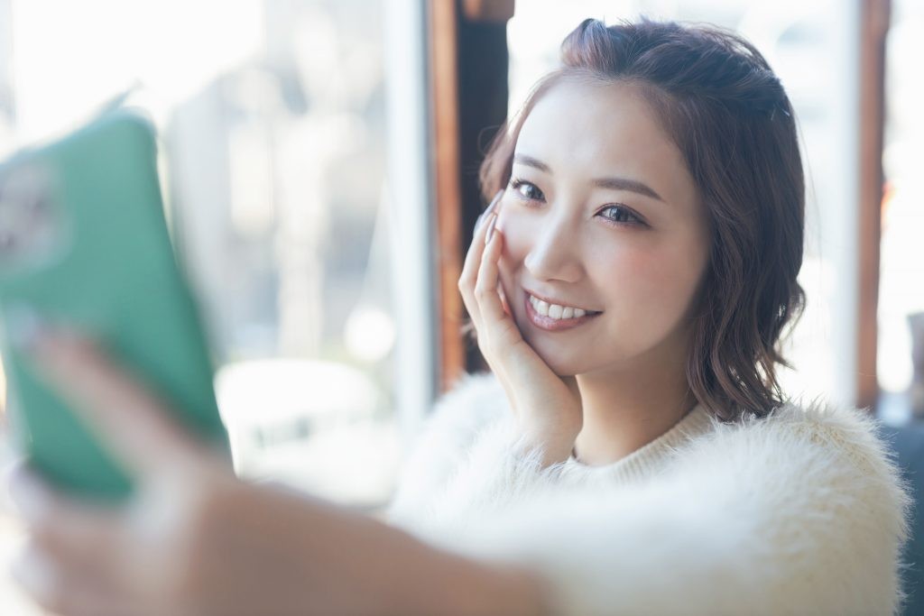 加美杏奈,Kami Anna