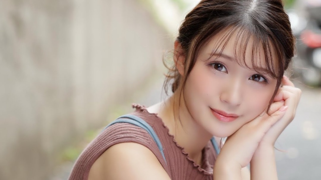南爱梨(みなみ愛梨,Minami Airi)
