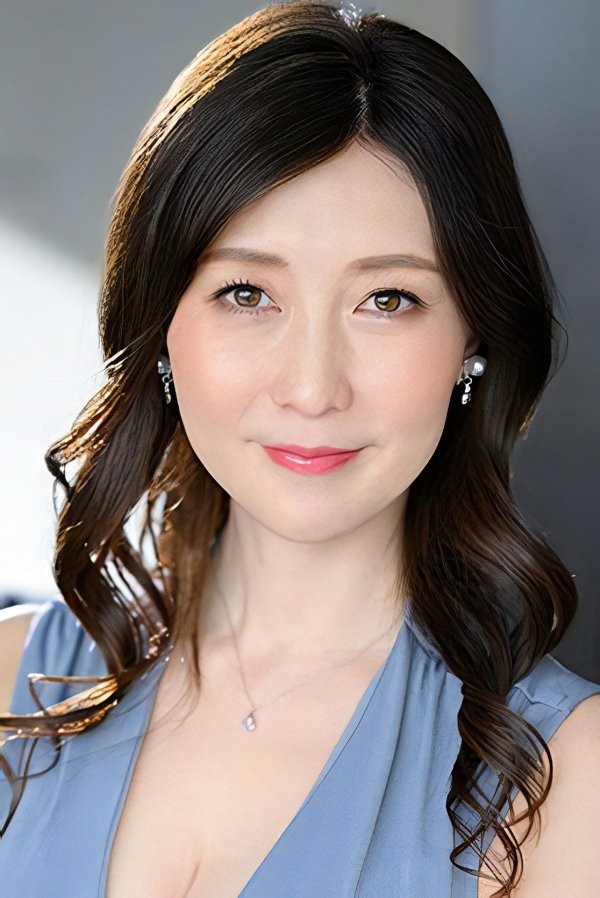 花井ゆり(Hanai Yuri)