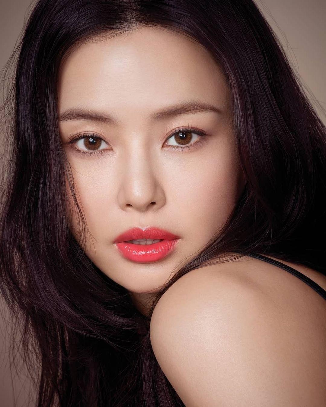 Lee Ha-nee(李荷妮)