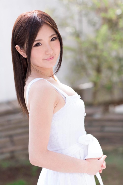 結城あい菜(Yuuki Aina)