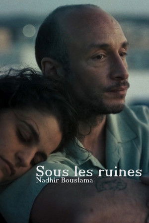 Sous les ruines