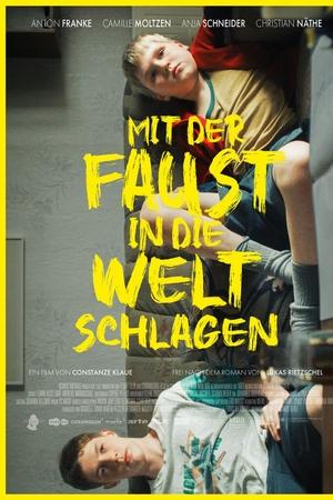 Mit der Faust in die Welt schlagen