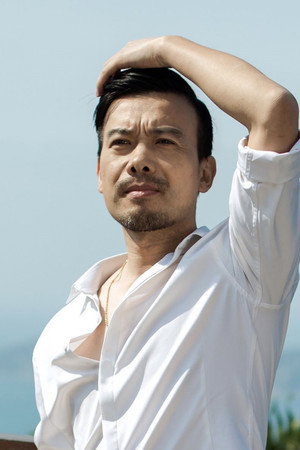 李盟