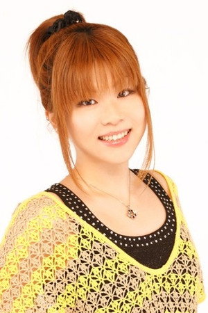 羽饲麻里