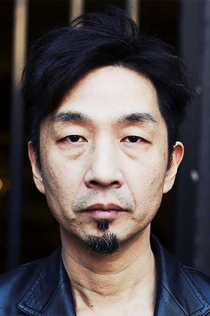 山冈晃