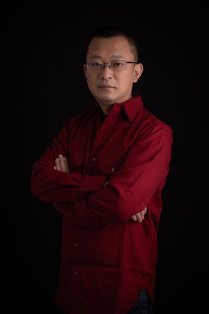鲍成志