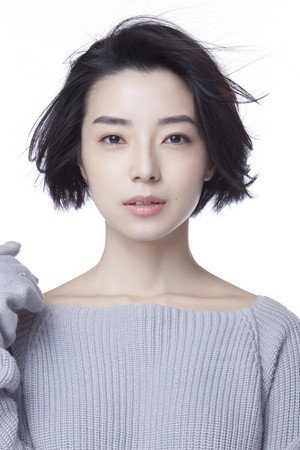 周颖