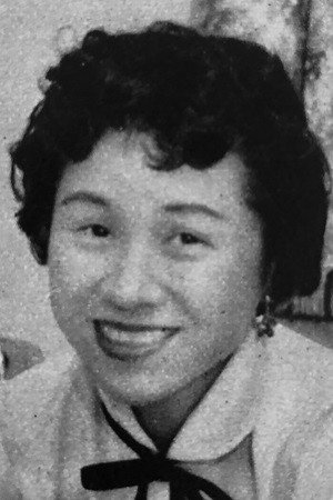 楠トシエ