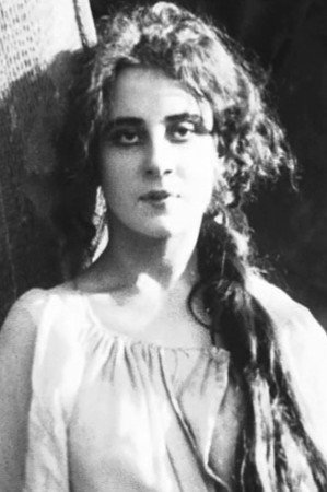 Lidiya Iskritskaya-Gardina