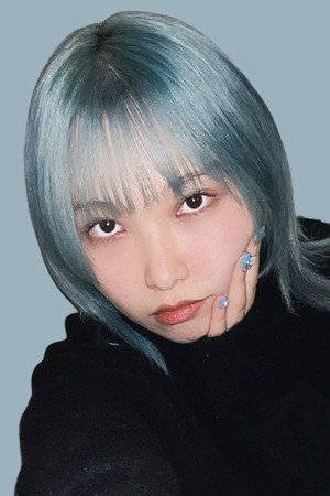 横山麻華
