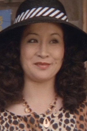青野梨麻