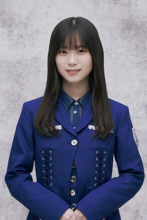山下瞳月