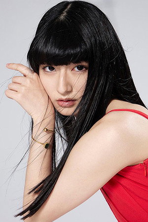 安藤奈々子