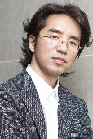 李章焄