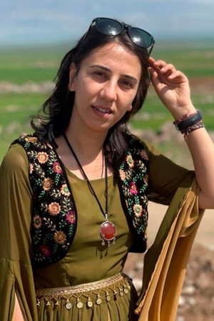Deniz Derya