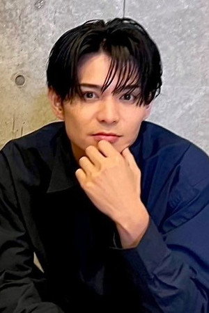 川隅美慎
