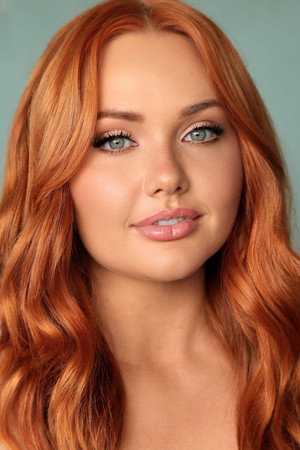 Brooke Nichole Lee