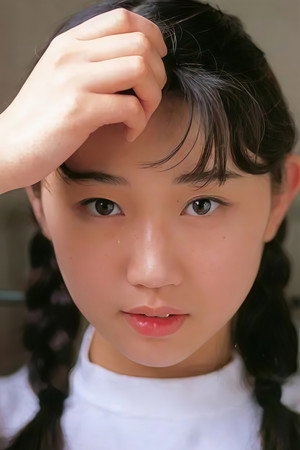 川奈由依