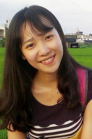 罗芸