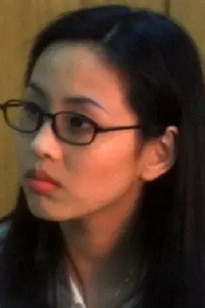 黄雯