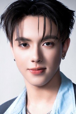 อิษฎา เคร้าเครือ