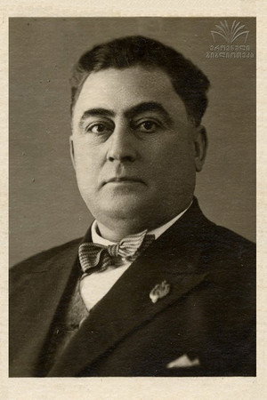 L. Kavsadze