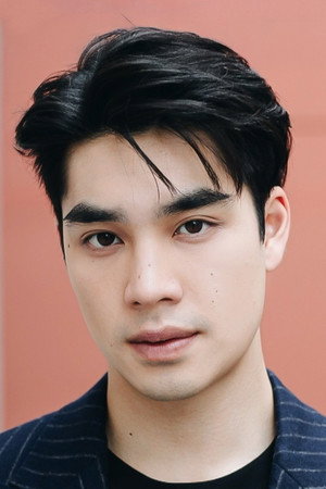เอม สรรเพชญ์ คุณากร