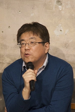 江良至