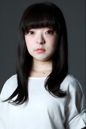 笹野鈴鈴音