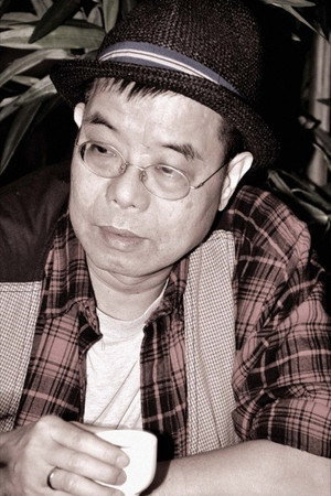 张志成