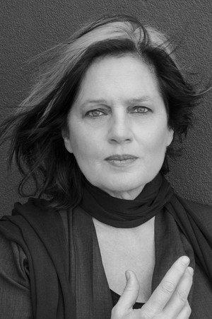 Julie McInnes