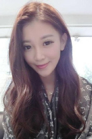 王薪茹