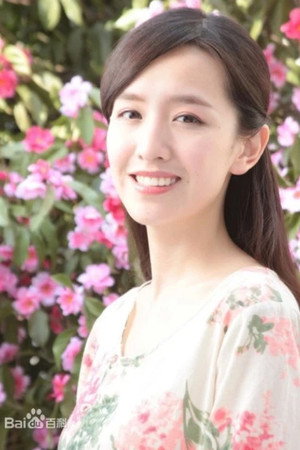 晁然