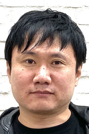 园村健介