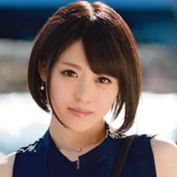 来栖まゆ