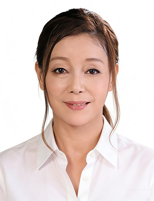 青井マリ