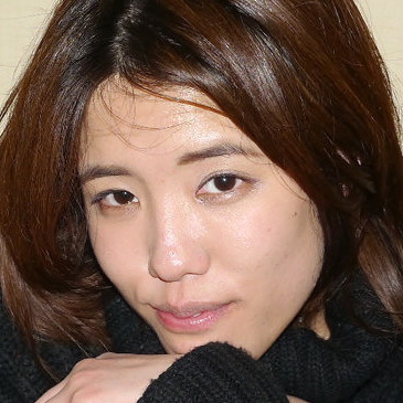 樫宮しおり