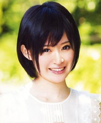 新垣とわ