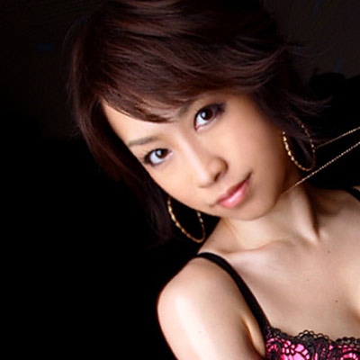 瞳