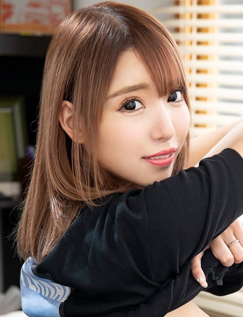 黒咲しずく