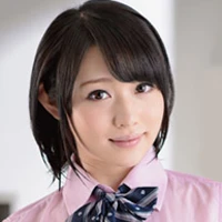 今井麻衣