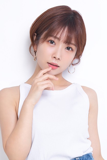 紗倉まな